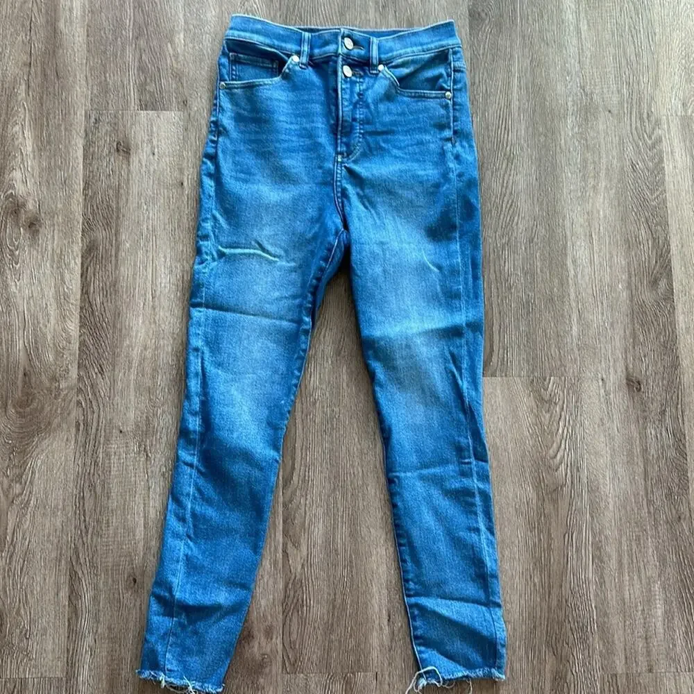 Express Super High Rise Double Button Skinny Jeans Medium‎ Wash Size 6